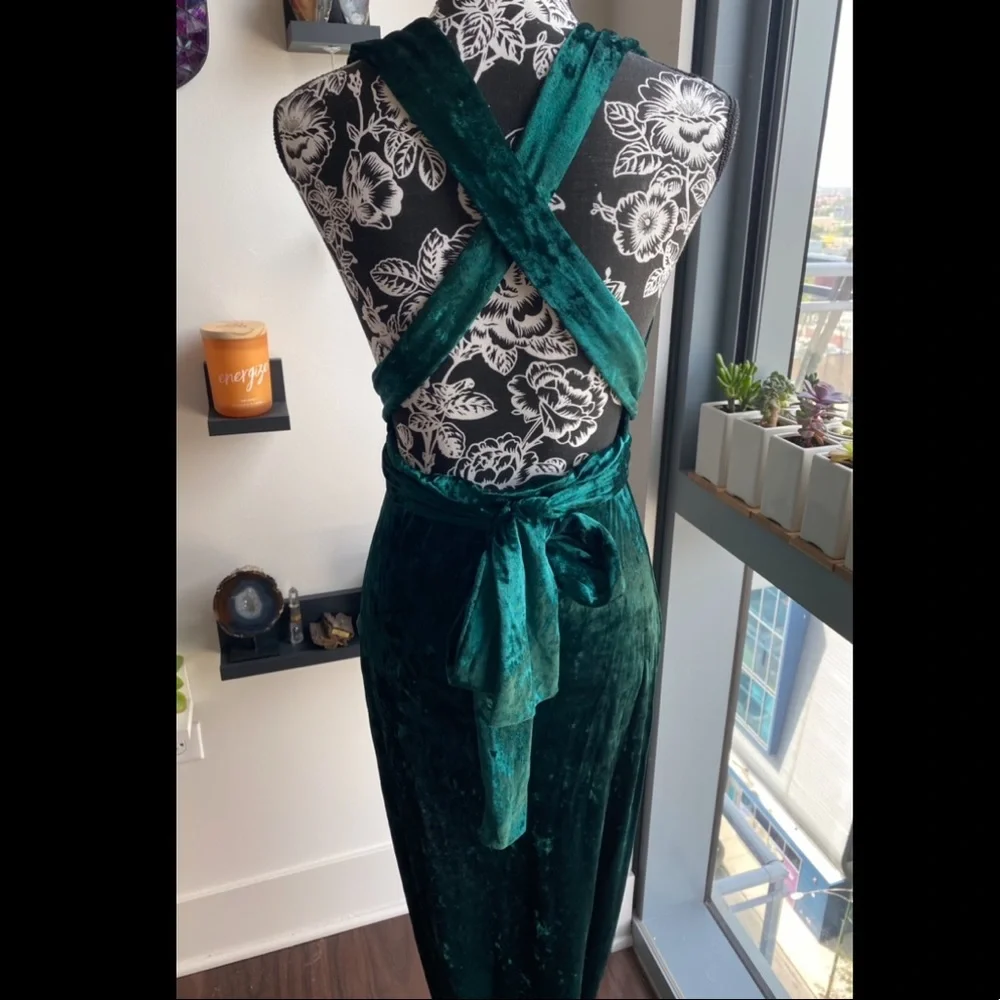 Lulu’s velvet multi-way maxi dress - Picture 11 of 11
